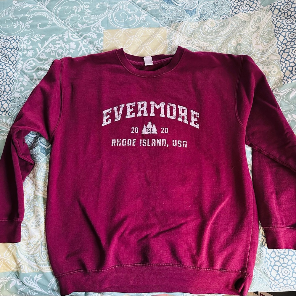 Taylor Swift Evermore crew